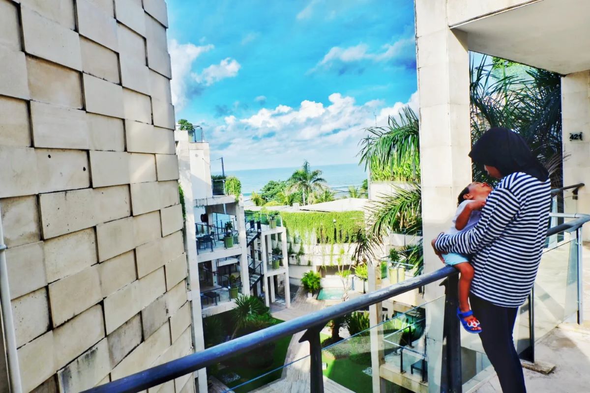 Bawa Si Kecil ke Uluwatu: Panduan Wisata Bali yang Ramah Anak dan Bayi untuk Keluarga Modern!