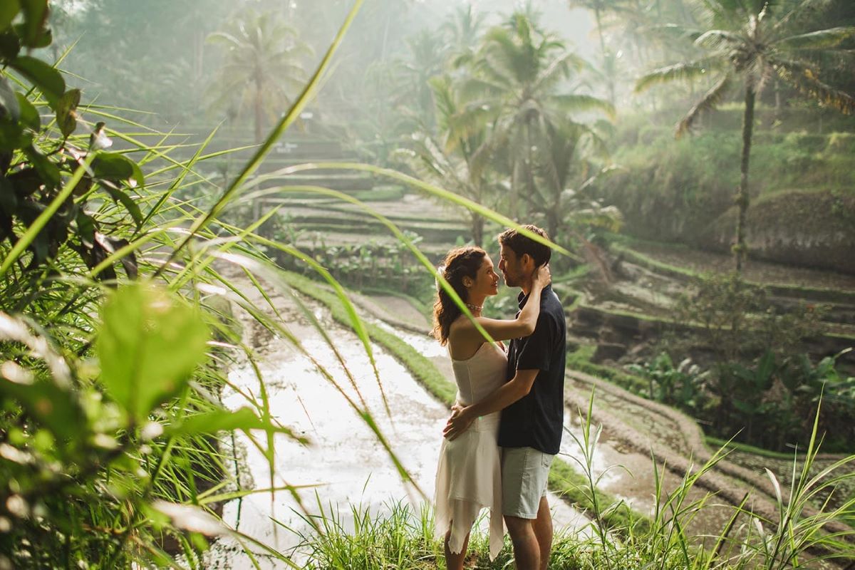 Honeymoon Romantis di Bali, Hadiah Terindah Setelah Janji Suci